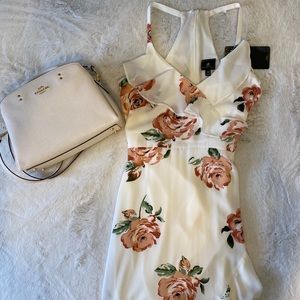 NWT Floral Dress 🌸